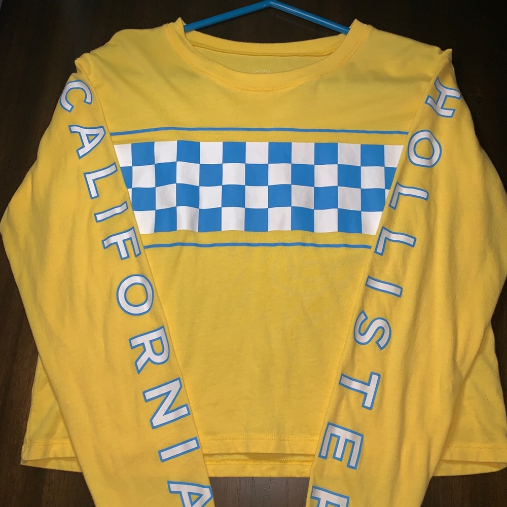 Hollister shirt